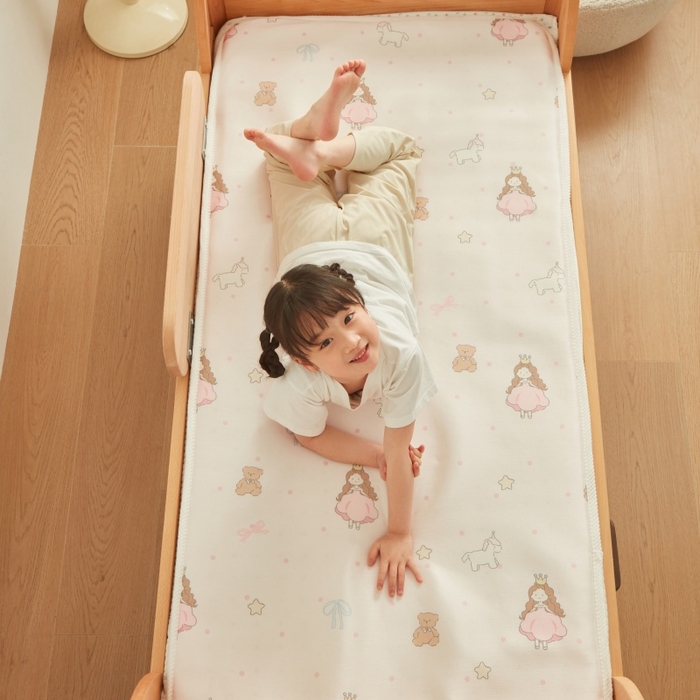 91家纺网 家纺一手货源 找家纺 艾佳宝贝 2025春夏A类多动能儿童双面床垫冰丝凉席 甜甜小公主