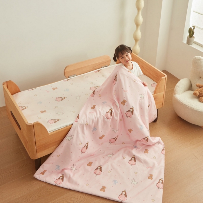 91家纺网 家纺一手货源 找家纺 艾佳宝贝 2025春夏A类多动能儿童双面床垫冰丝凉席 甜甜小公主