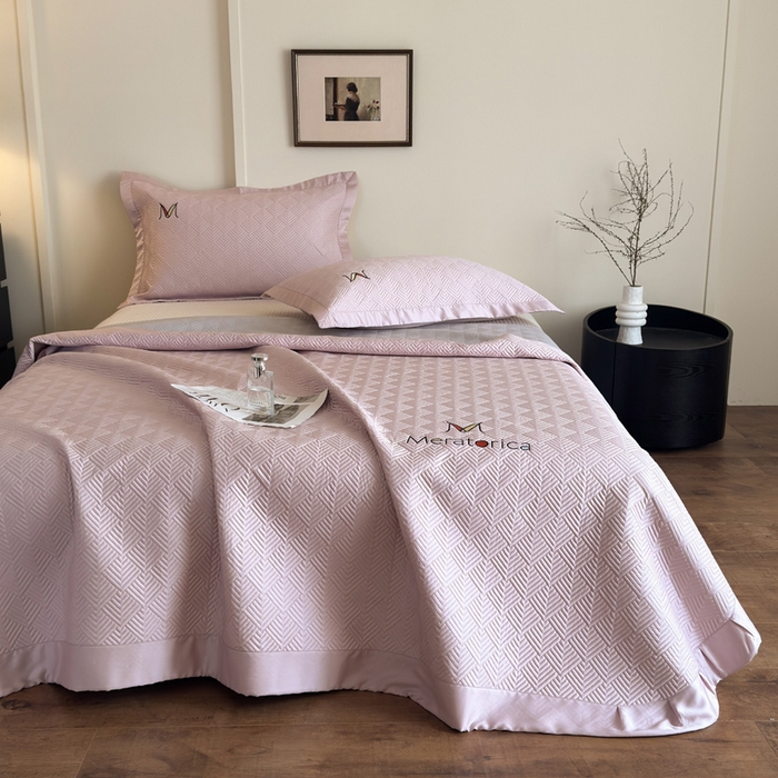 91家纺网 家纺一手货源 找家纺 云雀 2025新款60S兰精天丝床盖(M系列) M床盖-豆沙