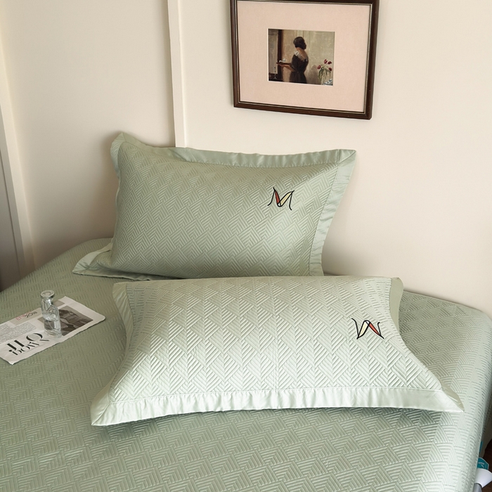 91家纺网 家纺一手货源 找家纺 云雀 2025新款60S兰精天丝床盖(M系列) M床盖-豆绿