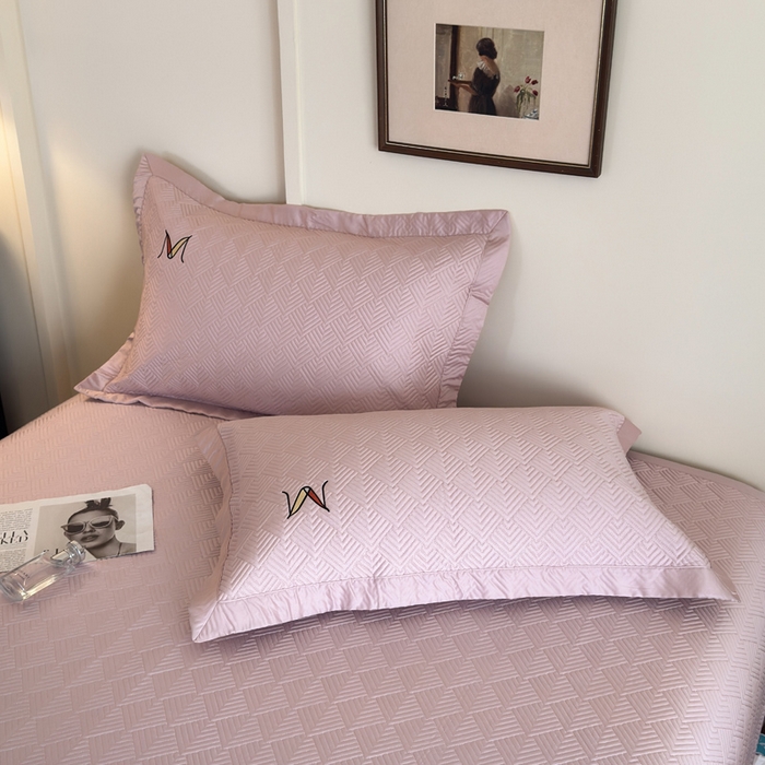 91家纺网 家纺一手货源 找家纺 云雀 2025新款60S兰精天丝床盖(M系列) M床盖-豆沙