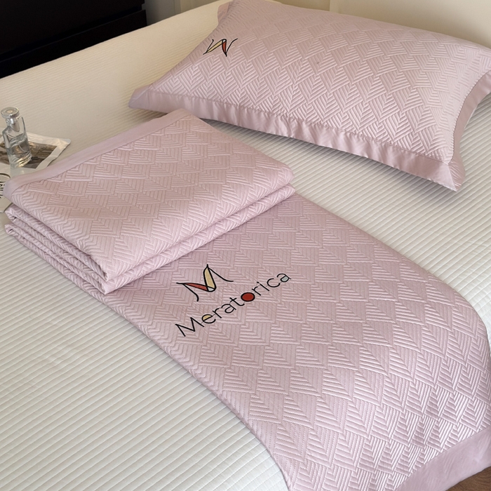 91家纺网 家纺一手货源 找家纺 云雀 2025新款60S兰精天丝床盖(M系列) M床盖-豆沙