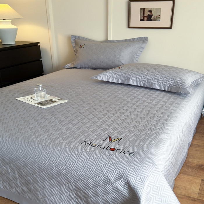 91家纺网 家纺一手货源 找家纺 云雀 2025新款60S兰精天丝床盖(M系列) M床盖-浅灰