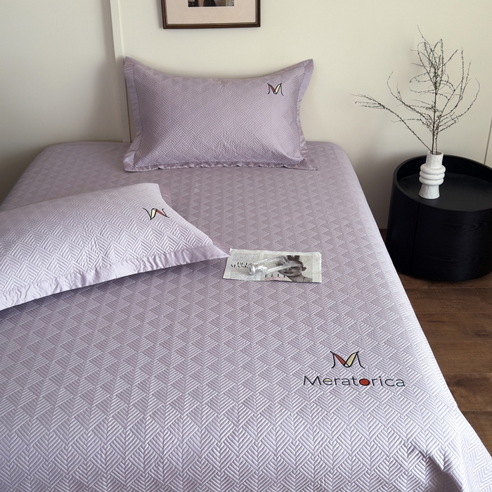 91家纺网 家纺一手货源 找家纺 云雀 2025新款60S兰精天丝床盖(M系列) M床盖-紫色