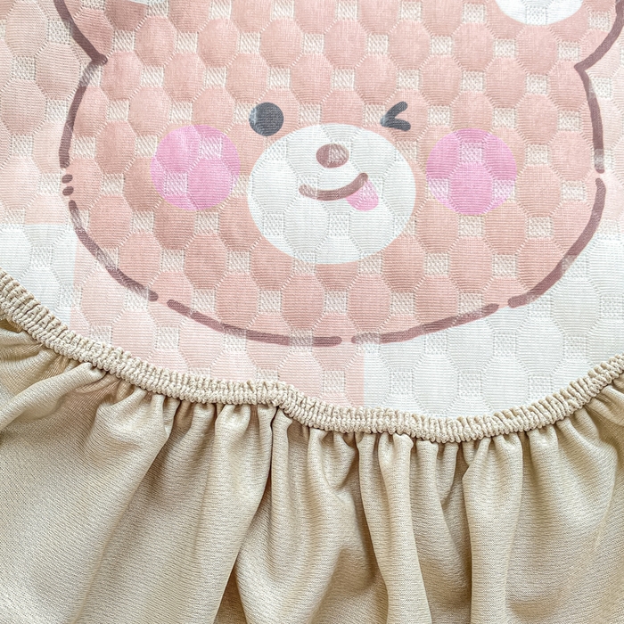 91家纺网 家纺一手货源 找家纺 慕梵家居 2025新款冰豆豆数码印花圆网凉席款凉席席子三件套 可爱熊-咖