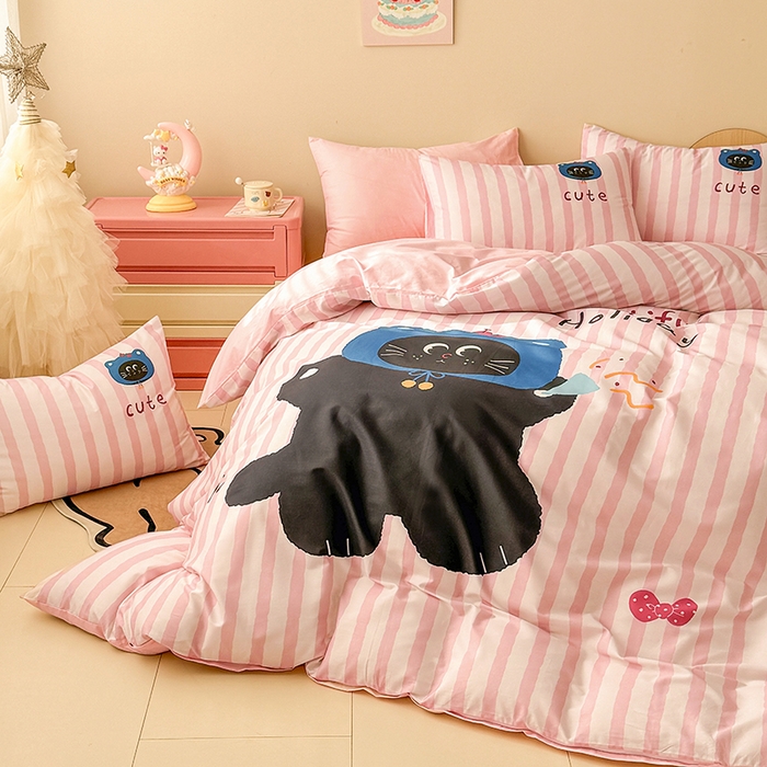 91家纺网 家纺一手货源 找家纺 玉元坊 2025新款全棉纯棉数码印花卡通床单床笠床裙四件套三件套 小黑猫