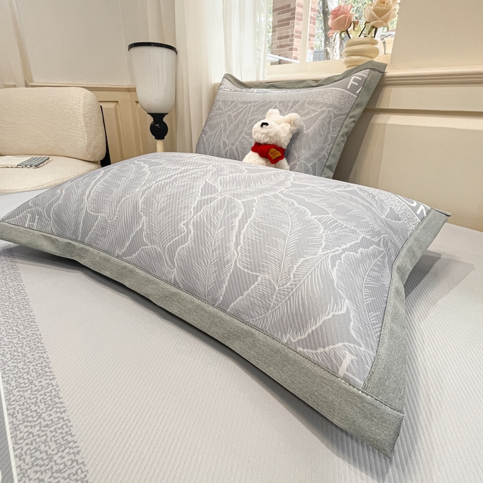 91家纺网 家纺一手货源 找家纺 星座家纺 2025新款复合提花凉感丝凉席三件套平铺款 叶之语-灰