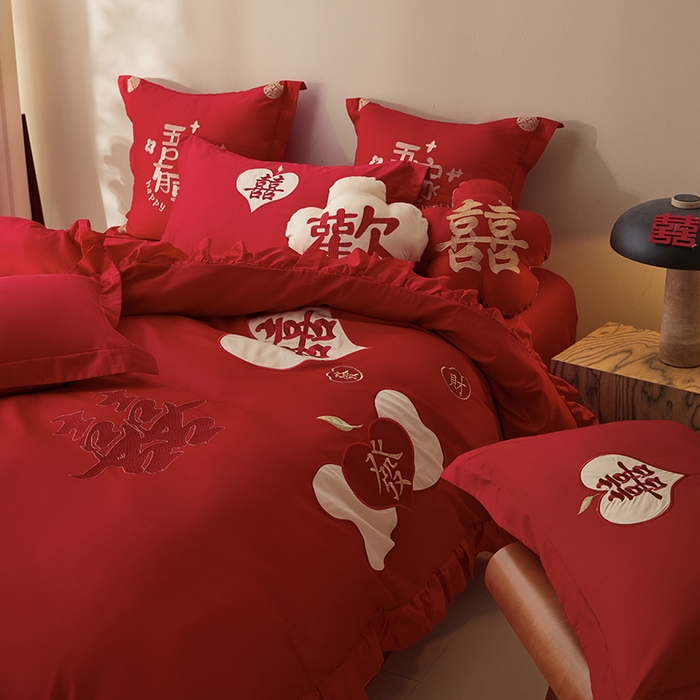 91家纺网 家纺一手货源 找家纺 玉雅家纺 2025新款长绒棉花边款刺绣时尚婚庆四件套 花边款-喜發