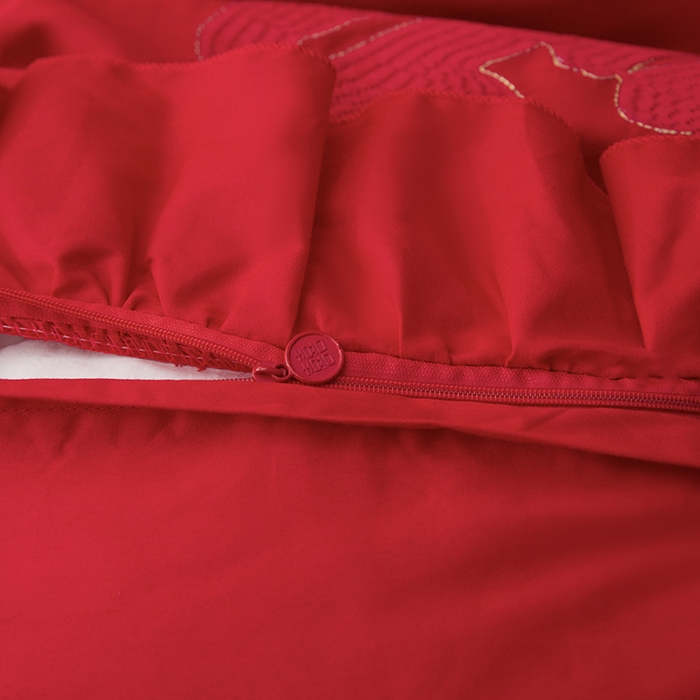 91家纺网 家纺一手货源 找家纺 玉雅家纺 2025新款长绒棉花边款刺绣时尚婚庆四件套 花边款-同心缘-红