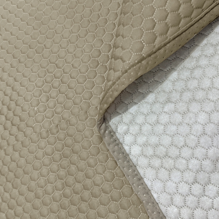 91家纺网 家纺一手货源 找家纺 春寻家纺 2025新款凉豆豆凉席冰丝席 香槟色