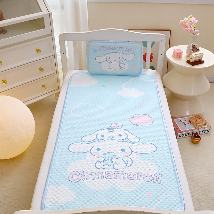 91家纺网 家纺一手货源 找家纺 2025新款3D凉豆豆大版三丽鸥正版授权儿童凉席夏被三件套 凉豆豆 大耳狗