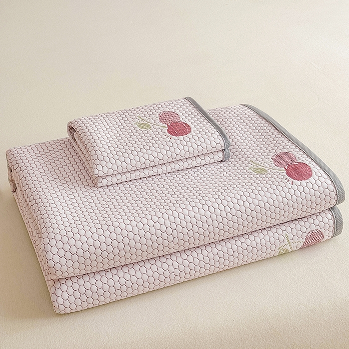 91家纺网 家纺一手货源 找家纺 （总）2025新款A类直播凉感冰豆豆凉席凉豆豆软席三件套空调席冰丝席子单凉席两件套【量大从优】