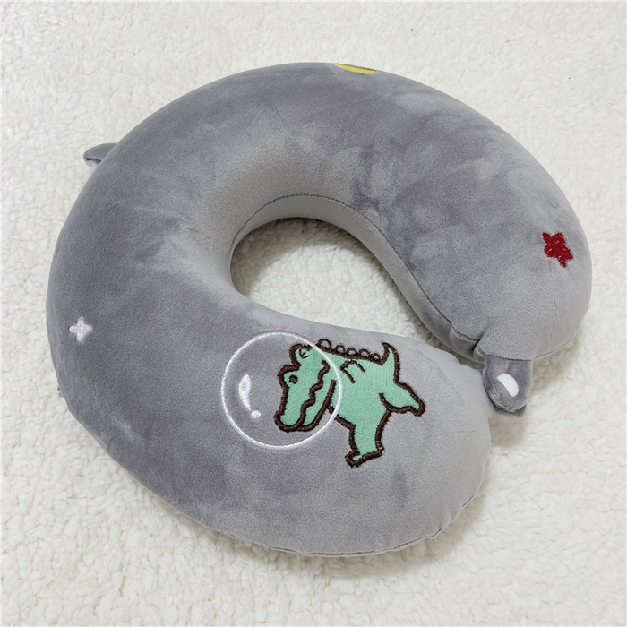 91家纺网 家纺一手货源 找家纺 卡奥 2025新款卡通U型枕护颈枕旅行颈椎枕