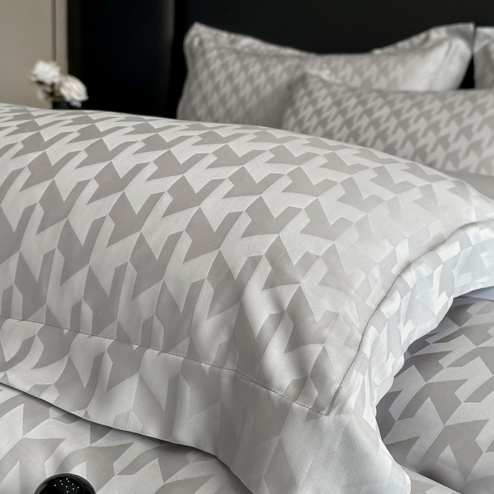 91家纺网 家纺一手货源 找家纺  慕晨 2025新款莱赛尔提花四件套高级简奢款天丝4件套直播热款 贝立雅