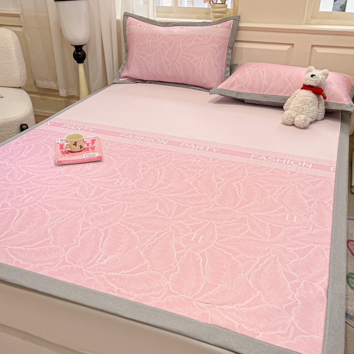 91家纺网 家纺一手货源 找家纺 星座家纺 2025新款复合提花凉感丝凉席三件套平铺款 叶之语-粉