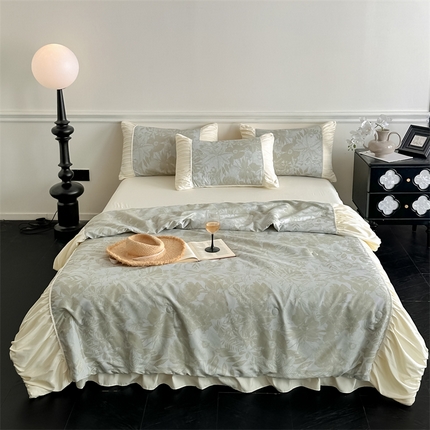 91家纺网 家纺一手货源 找家纺 （总）一左一右  2025新款法式少女风数码印花褶皱花边亲肤棉夏凉被大豆被夏被四件套（提供买家秀）