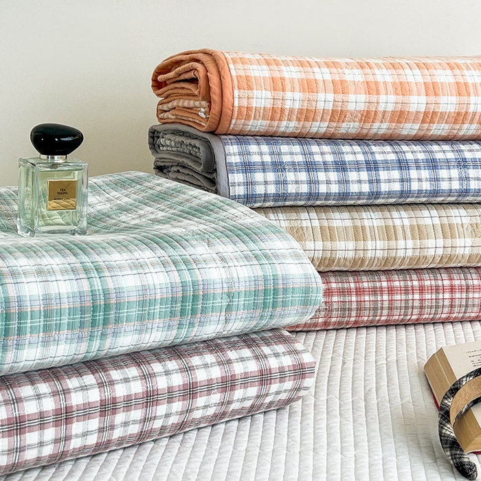 91家纺网 家纺一手货源 找家纺 沐纯家居 2025新款格子款天丝棉床盖三件套 组合图
