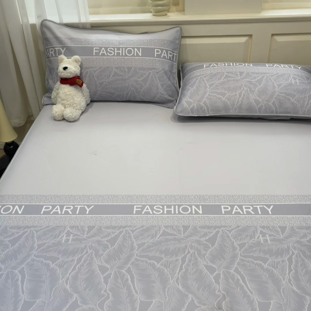 91家纺网 家纺一手货源 找家纺 星座家纺 2025新款复合提花凉感丝凉席三件套床笠款 叶之语-灰 床笠款