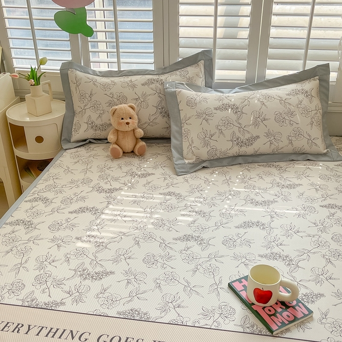 91家纺网 家纺一手货源 找家纺 星座家纺 2025新款复合提花凉感丝凉席三件套平铺款 午后茶花