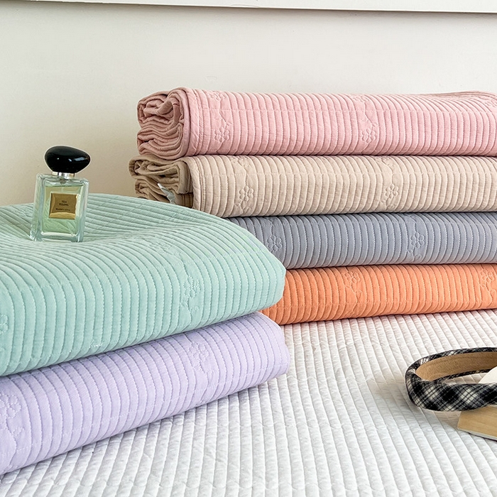 91家纺网 家纺一手货源 找家纺 沐纯家居 2025新款格子款天丝棉床盖三件套 组合图