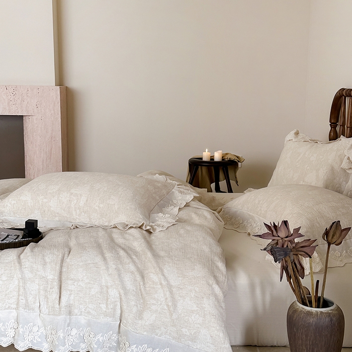 91家纺网 家纺一手货源 找家纺 山舍家居2025新款纯棉棉麻色织提花刺绣花边款四件套-蝶梦晚落 蝶梦晚落-麻本色