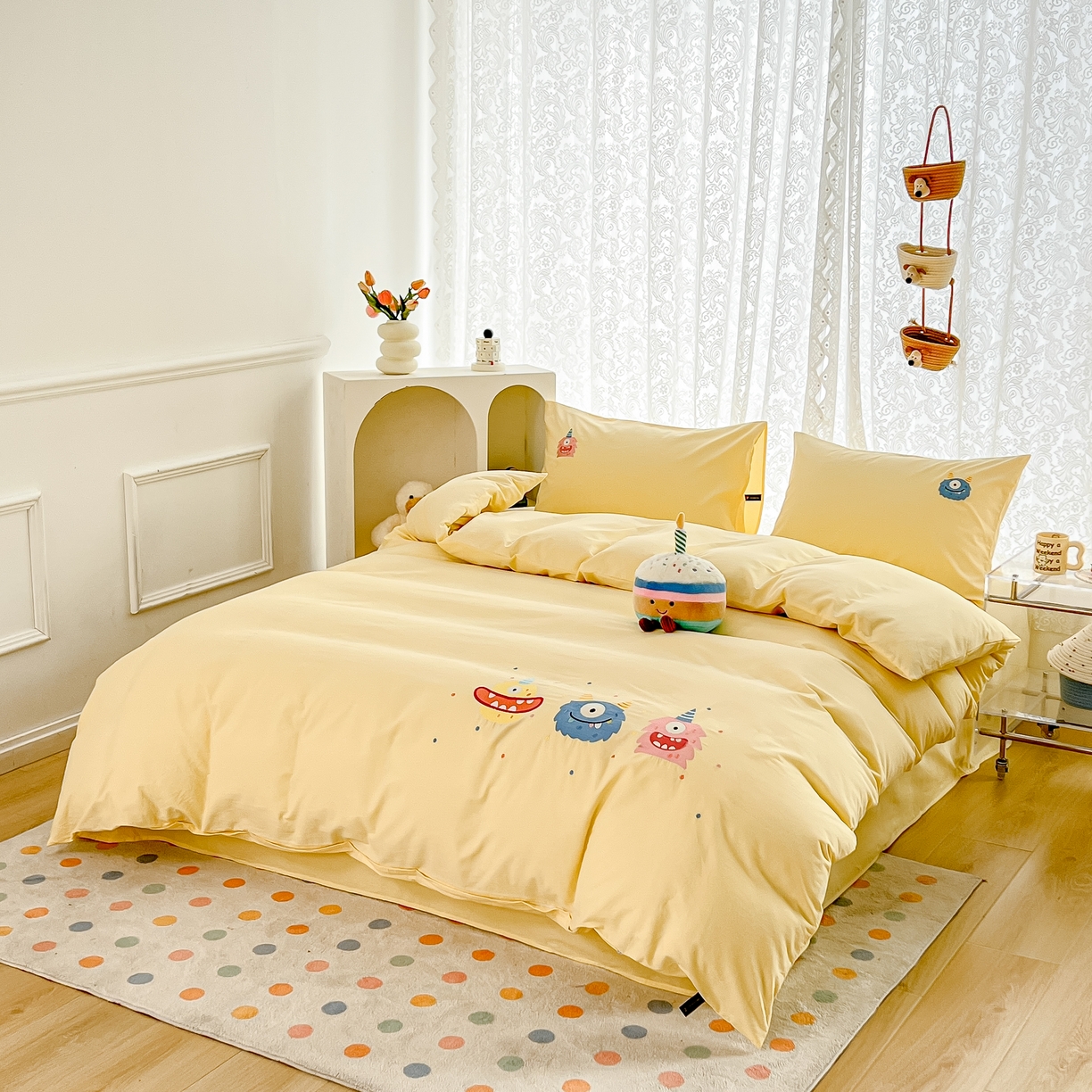 91家纺网 家纺一手货源 找家纺 曼町家居 2025春夏新款40支全棉纯棉水洗棉刺绣四件套 哆啦趣梦--奶油黄