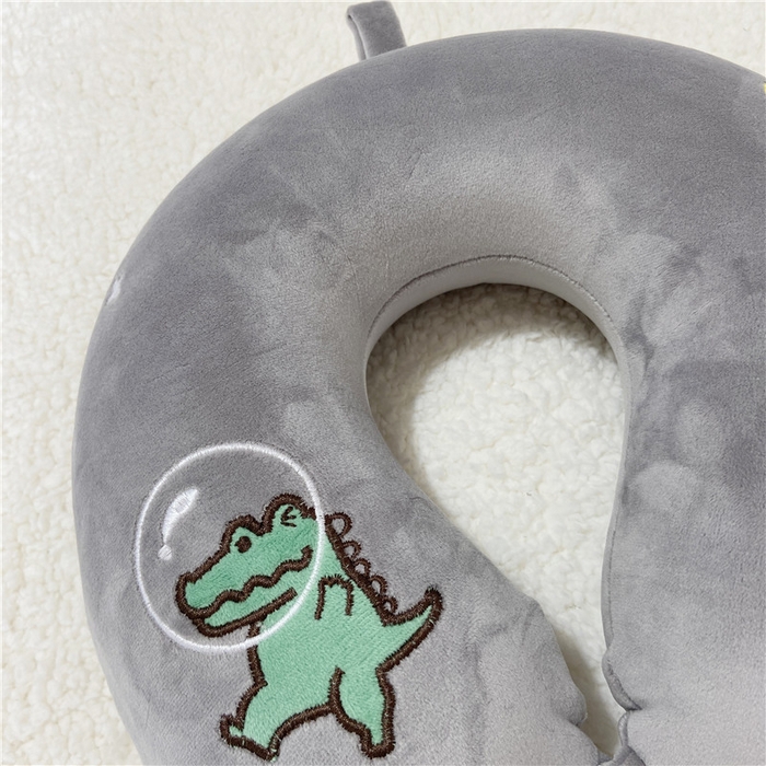 91家纺网 家纺一手货源 找家纺 卡奥 2025新款卡通U型枕护颈枕旅行颈椎枕