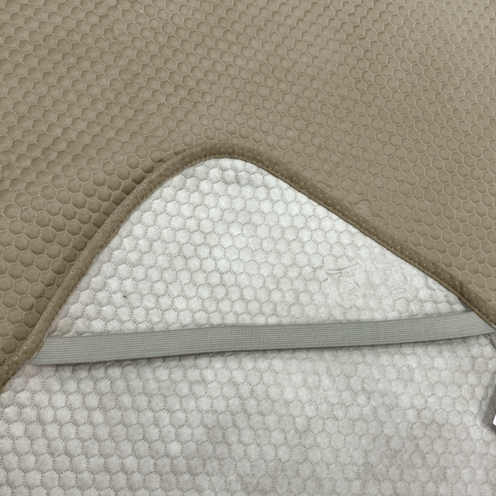 91家纺网 家纺一手货源 找家纺 春寻家纺 2025新款凉豆豆凉席冰丝席 香槟色