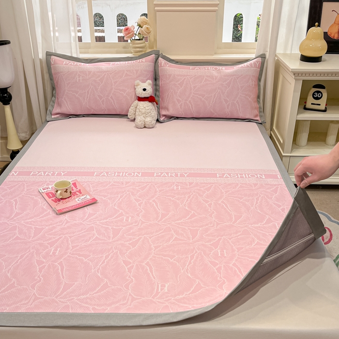 91家纺网 家纺一手货源 找家纺 星座家纺 2025新款复合提花凉感丝凉席三件套平铺款 叶之语-粉