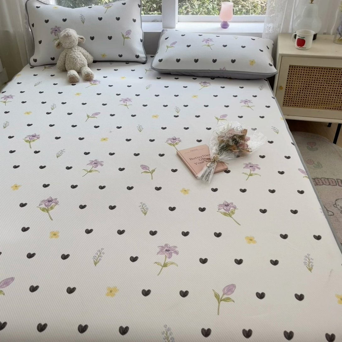 91家纺网 家纺一手货源 找家纺 星座家纺 2025新款复合提花凉感丝凉席三件套床笠款 奇妙幻想-床笠款