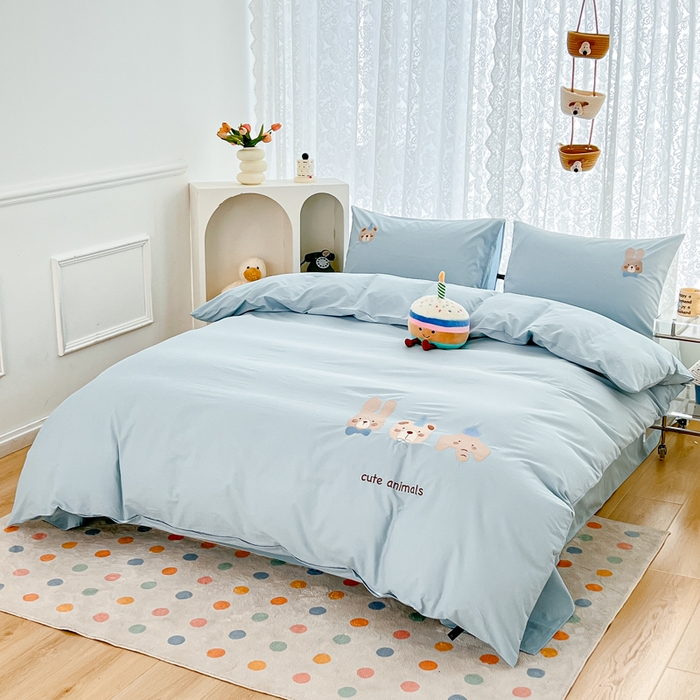 91家纺网 家纺一手货源 找家纺 曼町家居 2025春夏新款40支全棉纯棉水洗棉刺绣四件套 元气星喵-北欧蓝