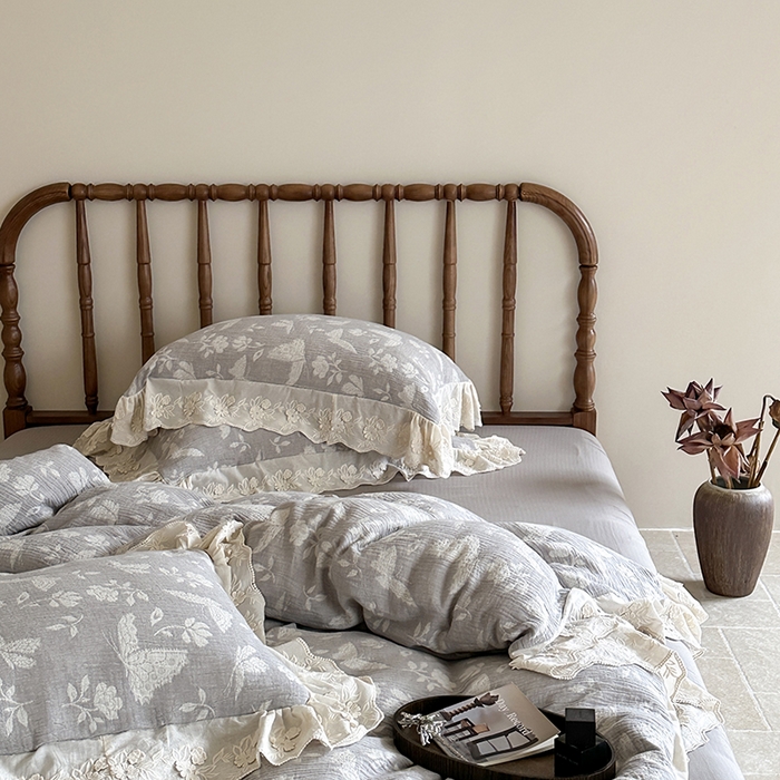 91家纺网 家纺一手货源 找家纺 山舍家居2025新款纯棉棉麻色织提花刺绣花边款四件套-蝶梦晚落 蝶梦晚落-穹灰