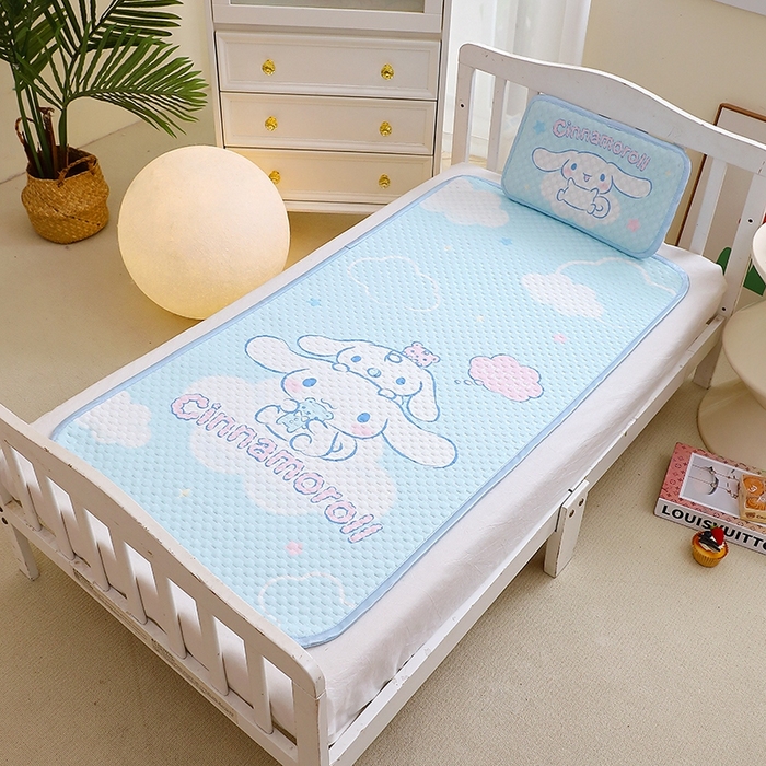 91家纺网 家纺一手货源 找家纺 2025新款3D凉豆豆大版三丽鸥正版授权儿童凉席夏被三件套 凉豆豆 大耳狗