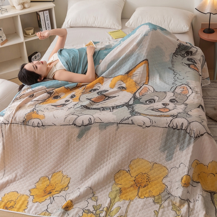 91家纺网 家纺一手货源 找家纺 乐家毛巾被 2025春夏新款全棉纯棉六层大版印花毛巾被 雏菊狗狗