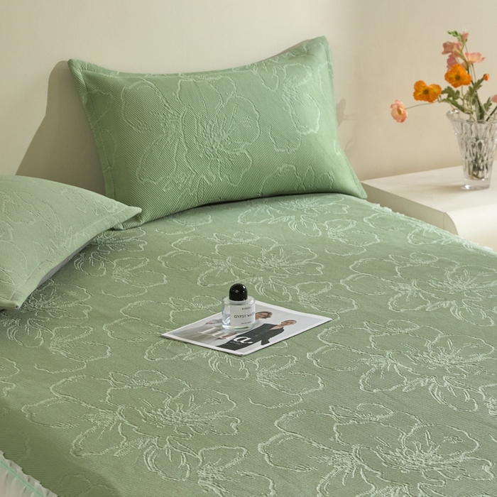 91家纺网 家纺一手货源 找家纺 卡初家居（原微来） 2025新款乙纶冰豆豆渐变色床裙款凉席席子 渐变绿