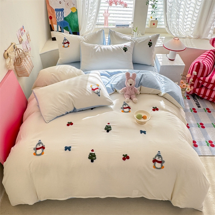 91家纺网 家纺一手货源 找家纺 （总）多品 2025春夏新款水洗棉毛巾绣卡通系列被套单件-单被套
