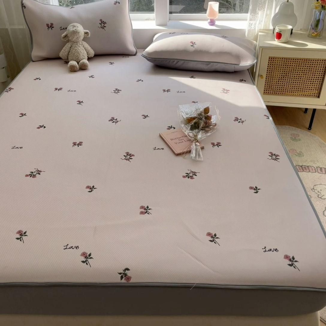 91家纺网 家纺一手货源 找家纺 星座家纺 2025新款复合提花凉感丝凉席三件套床笠款 尤克克里粉-床笠款