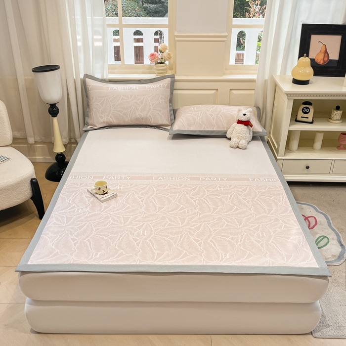 91家纺网 家纺一手货源 找家纺 星座家纺 2025新款复合提花凉感丝凉席三件套平铺款 叶之语-奶咖