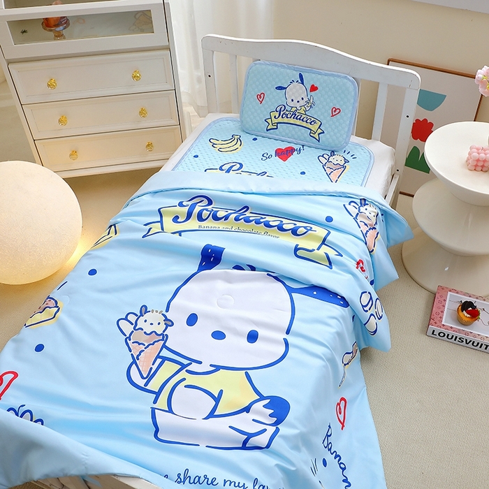 91家纺网 家纺一手货源 找家纺 2025新款3D凉豆豆大版三丽鸥正版授权儿童凉席夏被三件套 凉豆豆 帕恰狗