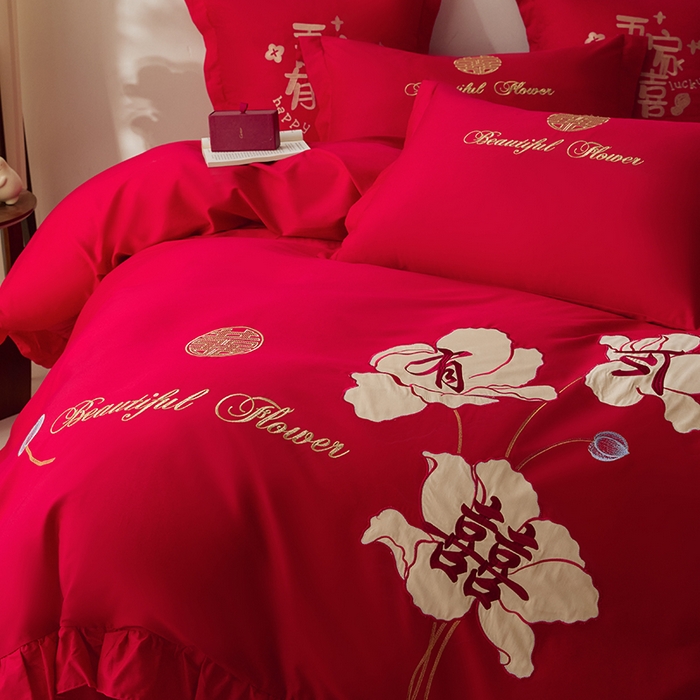 91家纺网 家纺一手货源 找家纺 玉雅家纺 2025新款长绒棉花边款刺绣时尚婚庆四件套 花边款-今喜