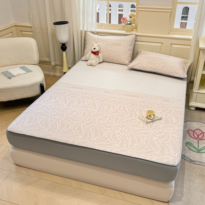 91家纺网 家纺一手货源 找家纺 星座家纺 2025新款复合提花凉感丝凉席三件套床笠款 叶之语-奶咖 床笠款