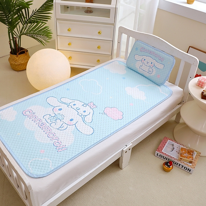 91家纺网 家纺一手货源 找家纺 2025新款3D凉豆豆大版三丽鸥正版授权儿童凉席夏被三件套 凉豆豆 大耳狗