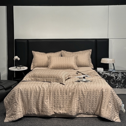 91家纺网 家纺一手货源 找家纺  慕晨 2025新款莱赛尔提花四件套高级简奢款天丝夏被4件套直播热款 玛格