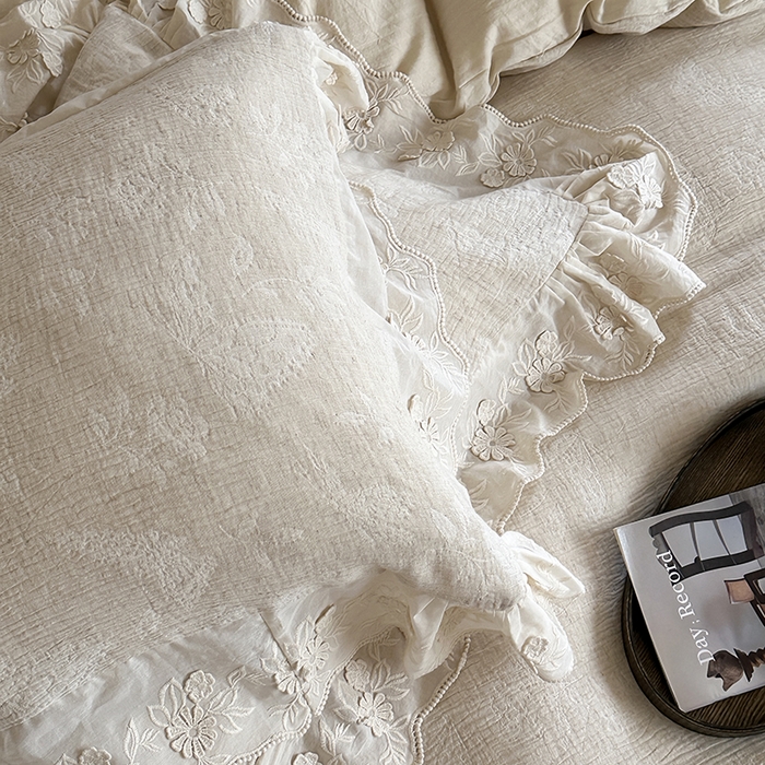 91家纺网 家纺一手货源 找家纺 山舍家居2025新款纯棉棉麻色织提花刺绣花边款四件套-蝶梦晚落 蝶梦晚落-麻本色
