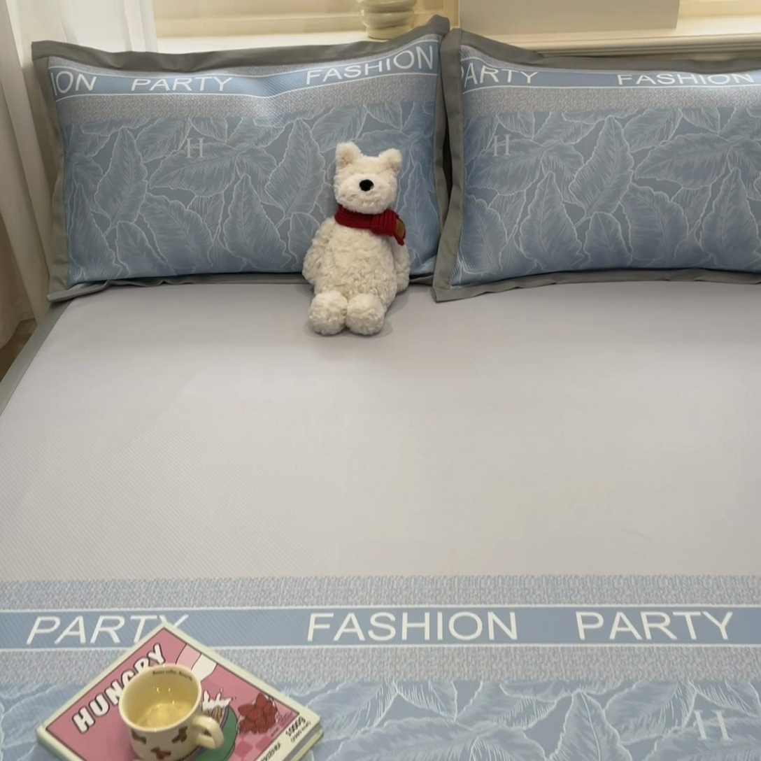 91家纺网 家纺一手货源 找家纺 星座家纺 2025新款复合提花凉感丝凉席三件套平铺款 叶之语-蓝