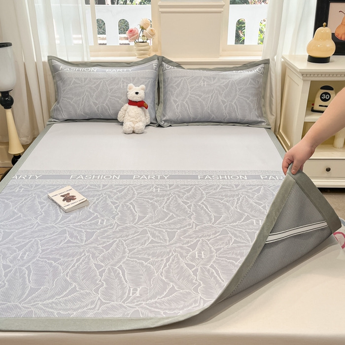 91家纺网 家纺一手货源 找家纺 星座家纺 2025新款复合提花凉感丝凉席三件套平铺款 叶之语-灰