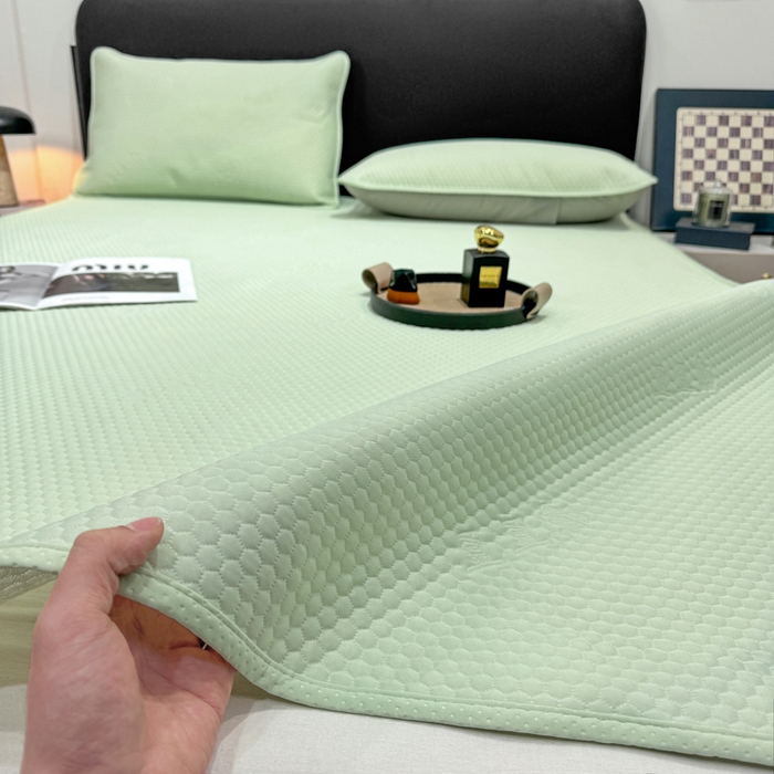 91家纺网 家纺一手货源 找家纺 春寻家纺 2025新款凉豆豆凉席冰丝席 薄荷绿