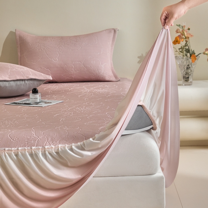 91家纺网 家纺一手货源 找家纺 卡初家居（原微来） 2025新款乙纶冰豆豆渐变色床裙款凉席席子 渐变粉