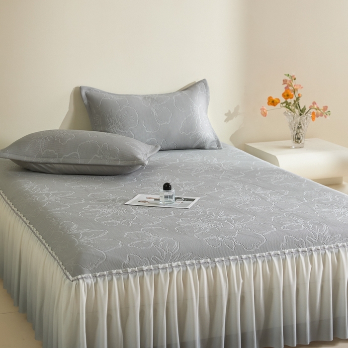 91家纺网 家纺一手货源 找家纺 卡初家居（原微来） 2025新款乙纶冰豆豆渐变色床裙款凉席席子 渐变灰