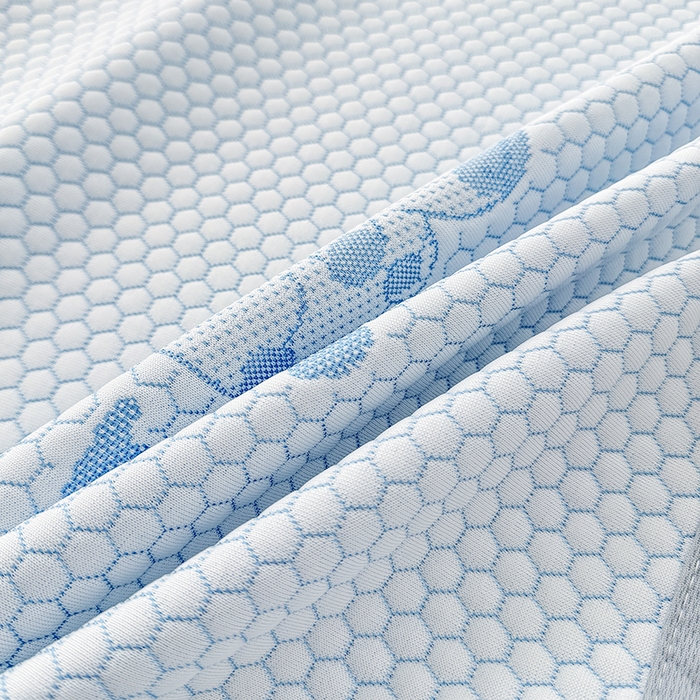 91家纺网 家纺一手货源 找家纺 雪鲨家纺  2025新款凉感冰豆豆凉席凉豆豆三件套冰丝提花软席PE 卡皮巴拉蓝